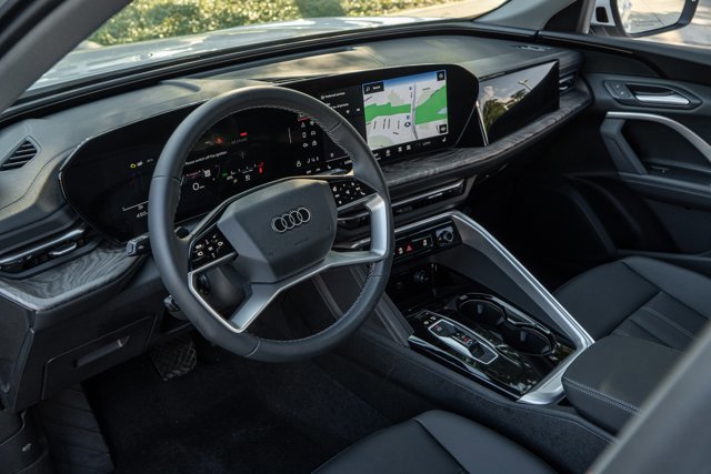 New 2025 Audi Q5 Premium w/ Convenience Package image 9