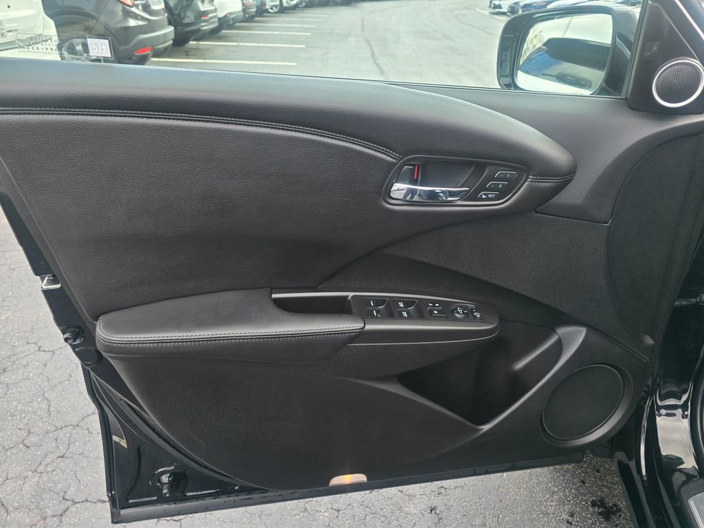 Used 2018 Acura RDX AWD w/ Advance Package image 16