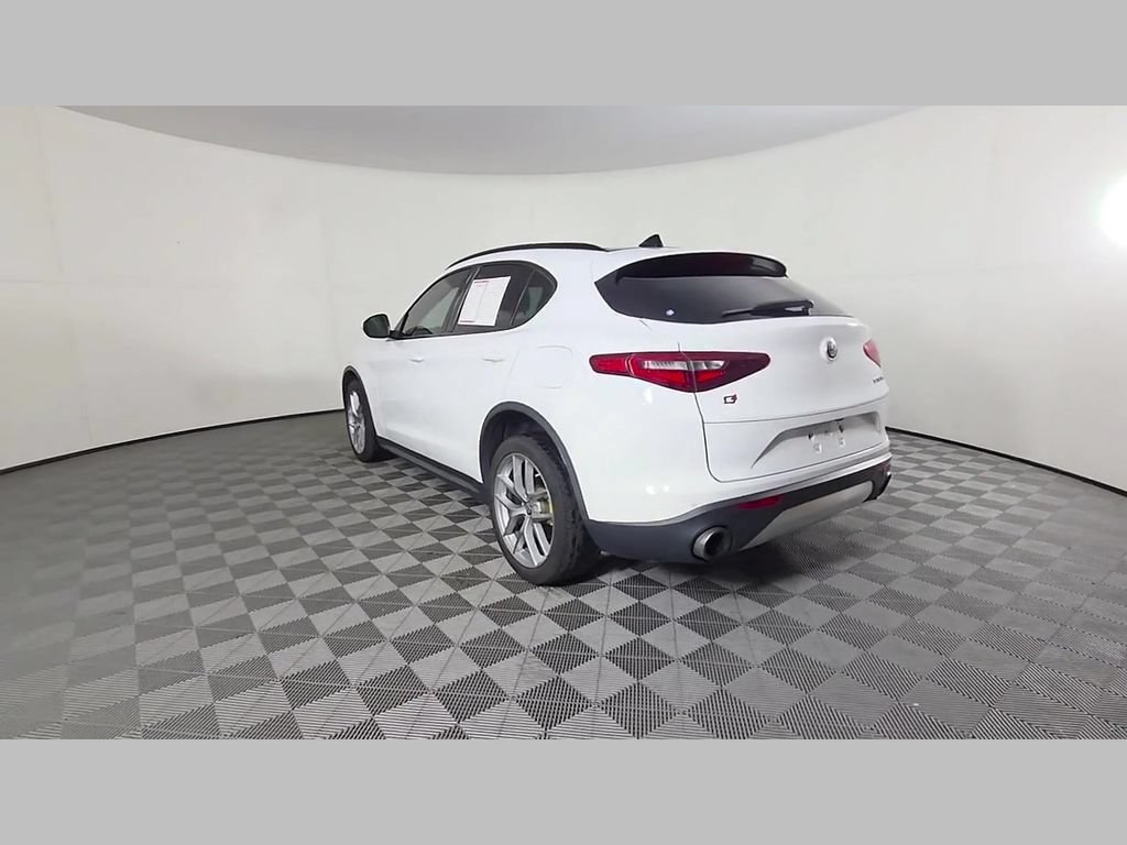 Used 2018 Alfa Romeo Stelvio Ti Sport AWD/4WD image 45
