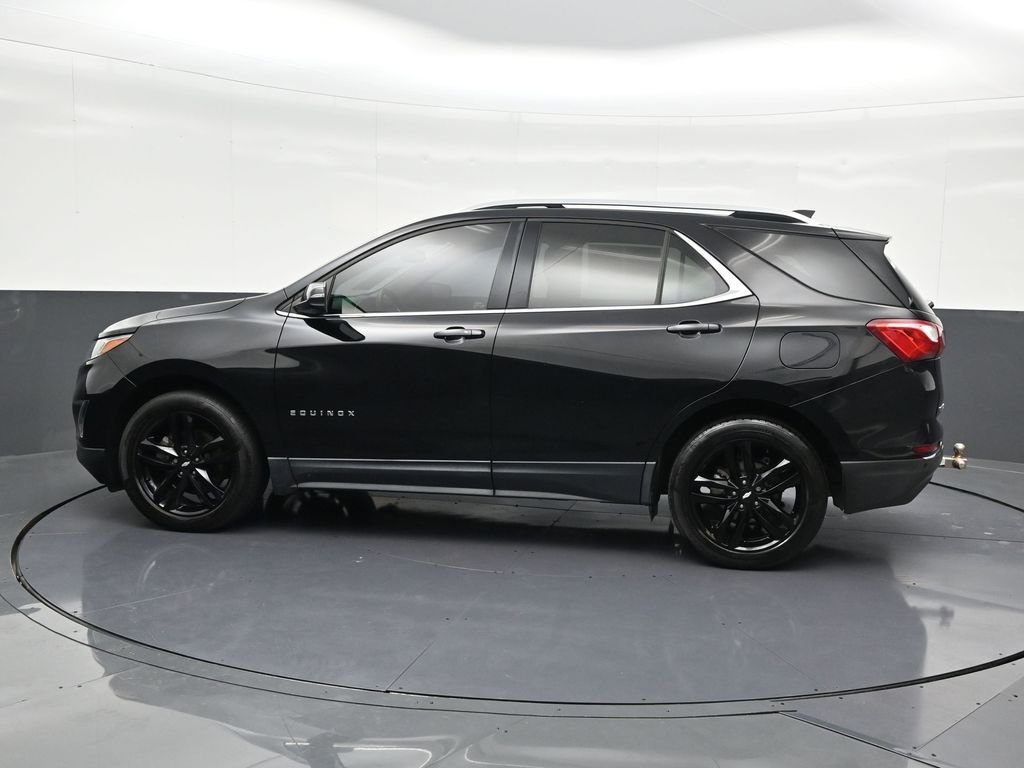Used 2020 Chevrolet Equinox LT w/ Midnight Edition image 2