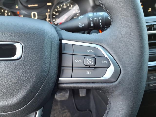 New 2026 Jeep Compass Latitude image 20