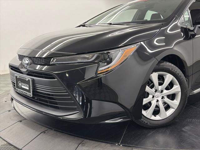 Certified 2026 Toyota Corolla LE FWD image 4