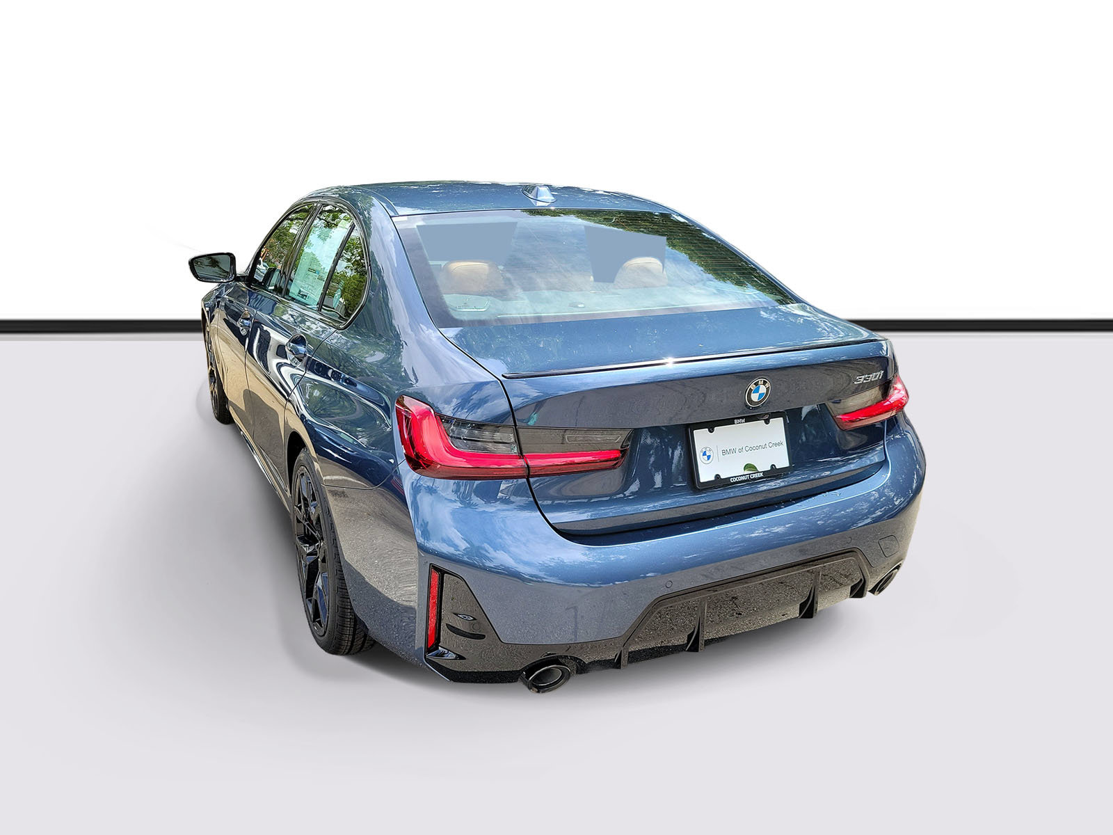 New 2026 BMW 330i Sedan w/ M Sport Package RWD image 3