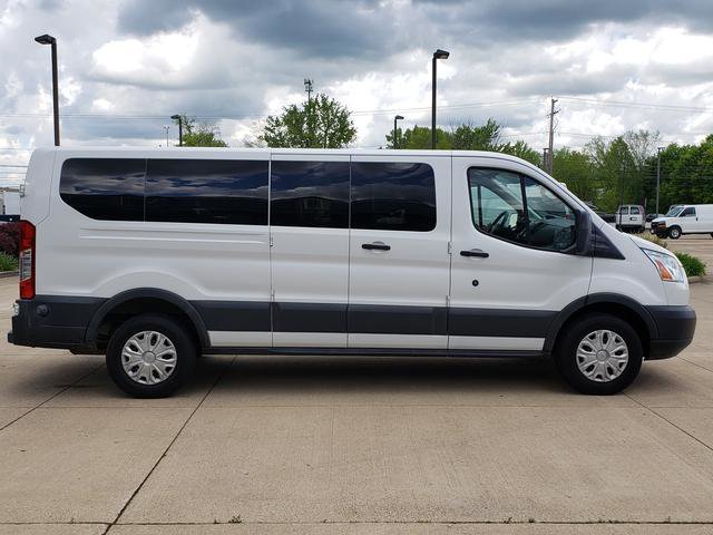 Used 2015 Ford Transit 350 XLT RWD image 7