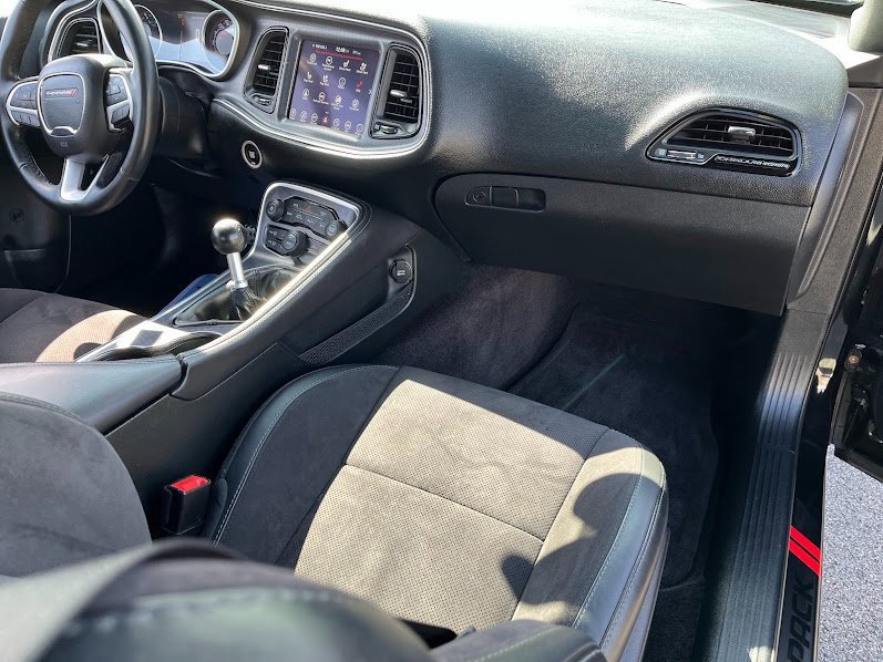 Used 2017 Dodge Challenger R/T Scat Pack w/ Dynamics Package image 41