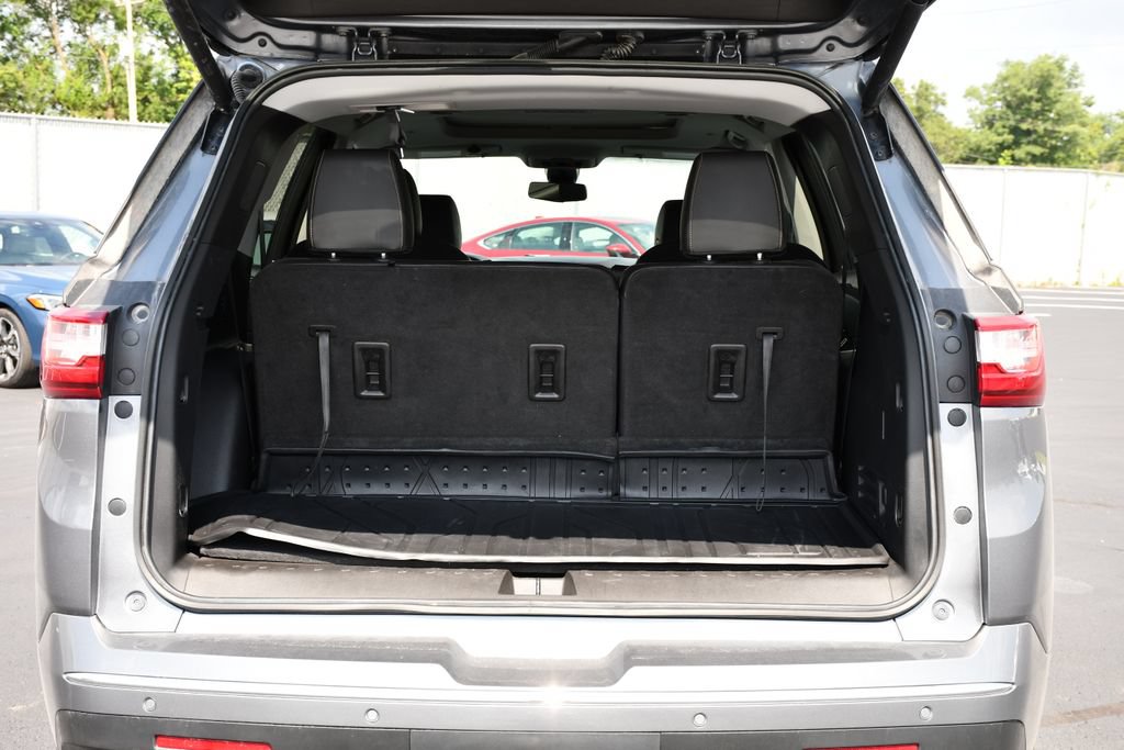 Used 2021 Chevrolet Traverse Premier w/ LPO, Floor Liner Package AWD/4WD image 34