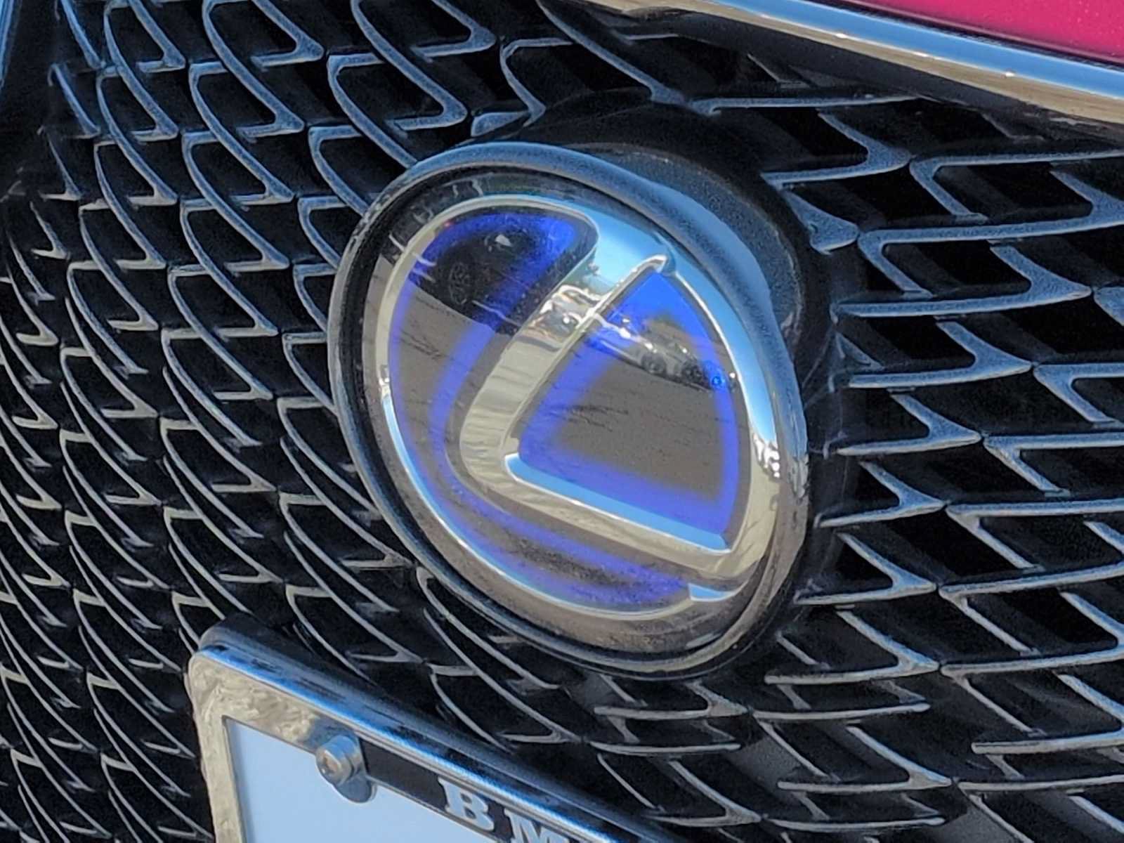 Used 2022 Lexus ES 300h F Sport w/ Accessory Package FWD image 12