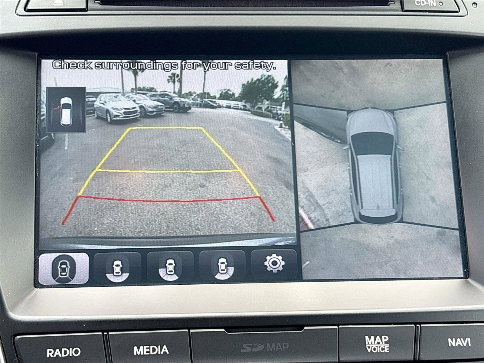 Used 2018 Hyundai Santa Fe Sport FWD image 14