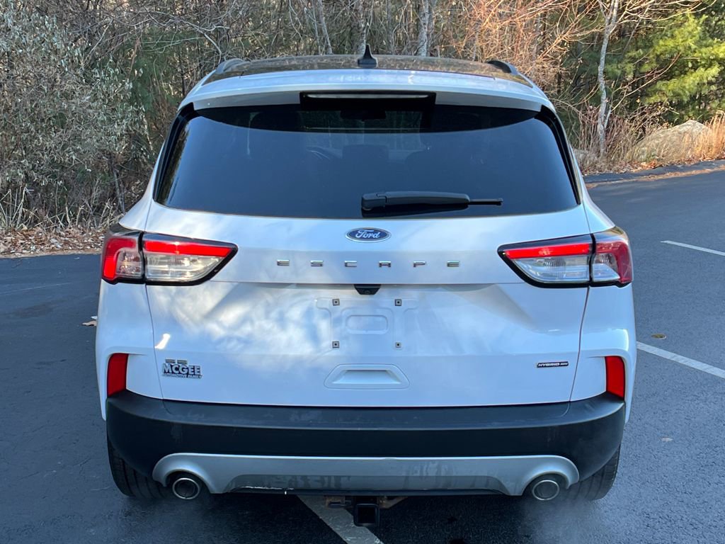 Used 2020 Ford Escape SE Sport image 4