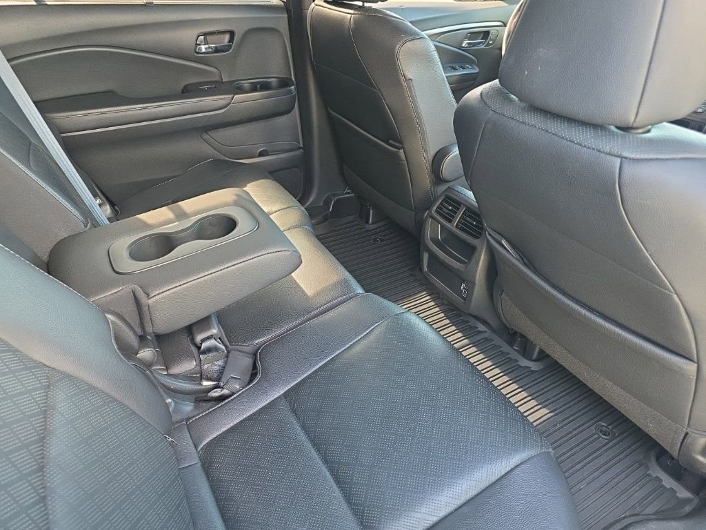 Used 2021 Honda Passport EX-L image 16