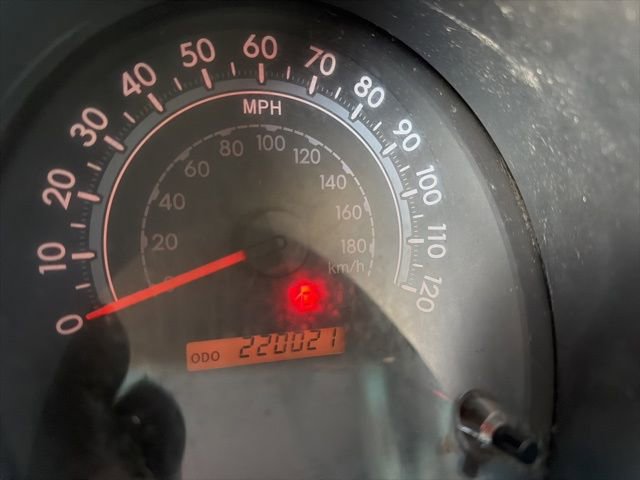 Used 2010 Toyota Tundra 4x4 CrewMax image 14