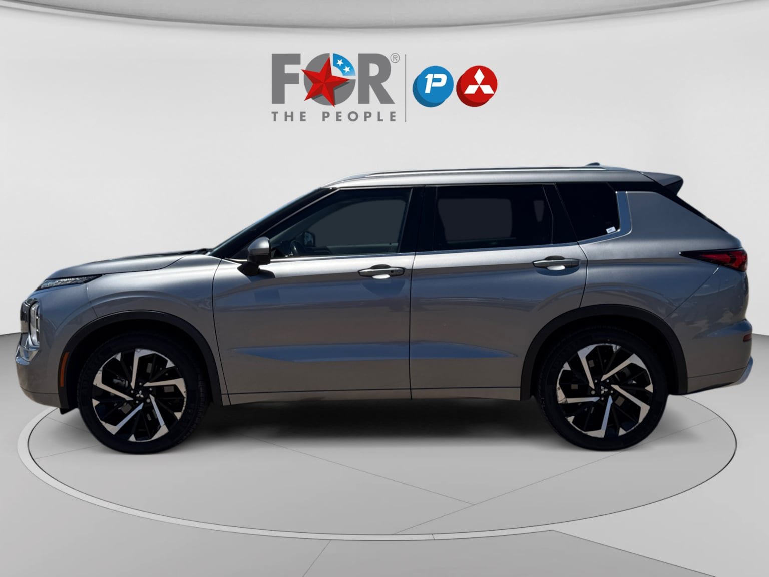 Used 2022 Mitsubishi Outlander SEL AWD/4WD image 2