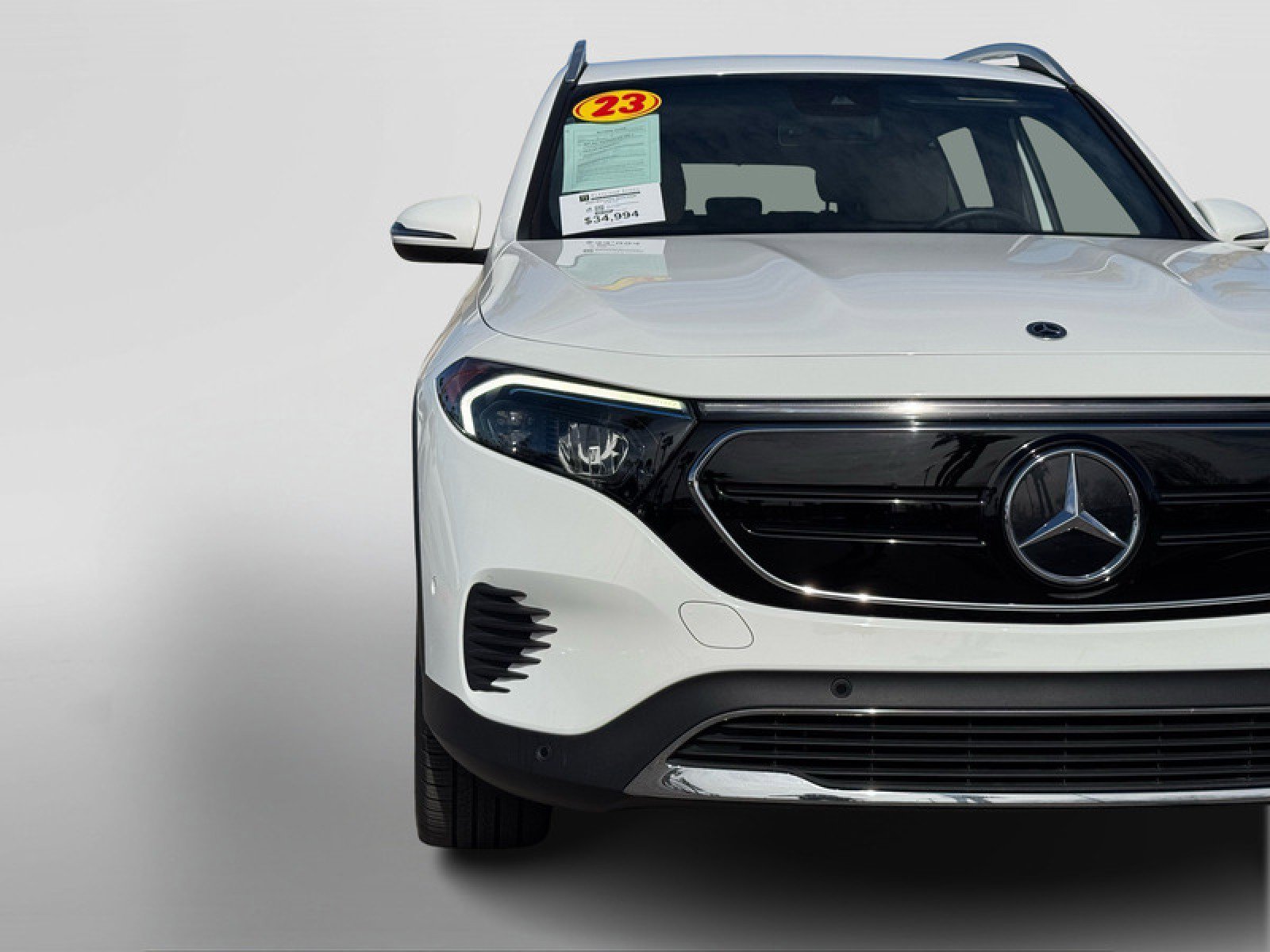 New 2023 Mercedes-Benz EQB 300 4MATIC image 11