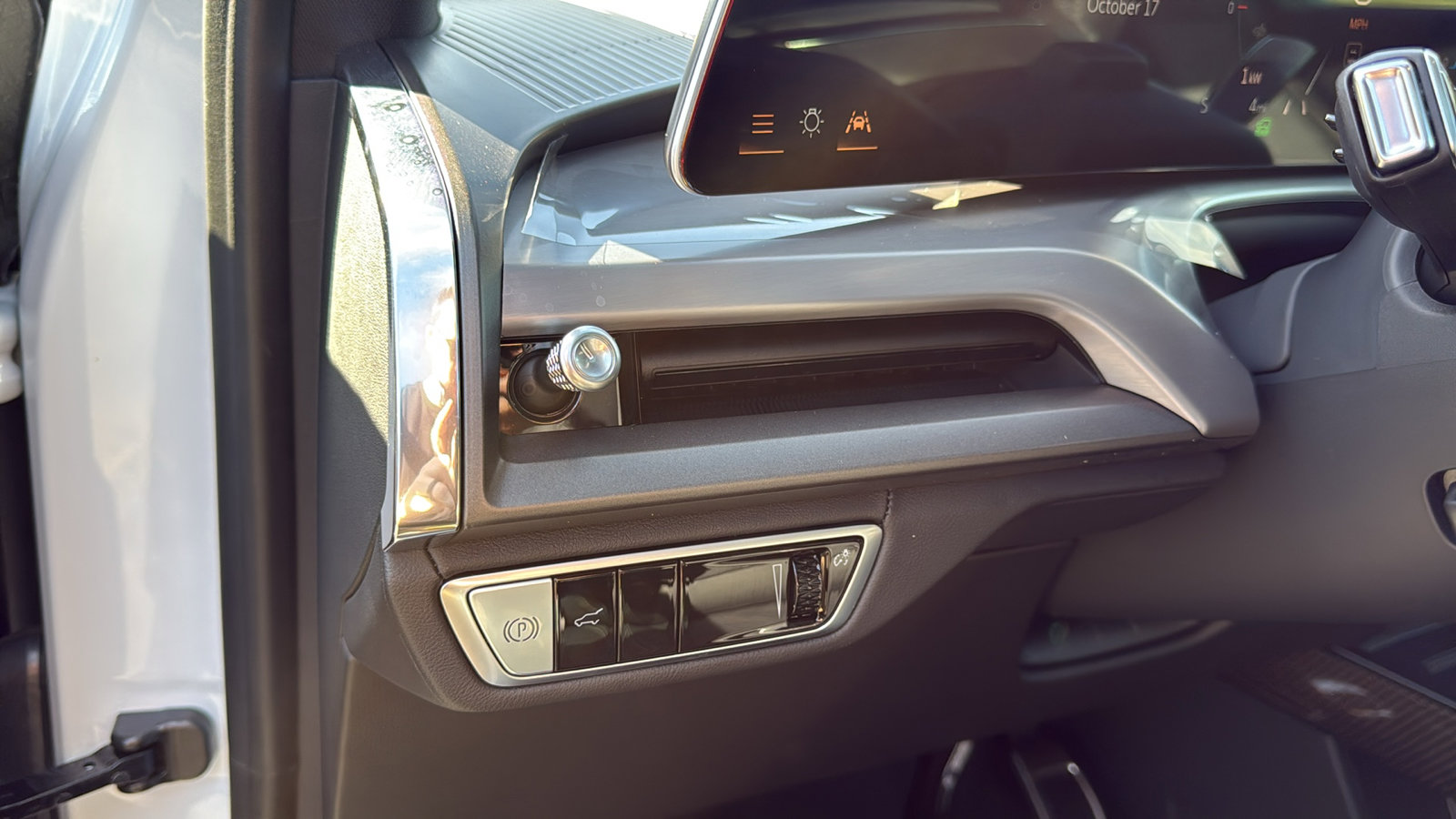 New 2026 Cadillac Vistiq Luxury image 12