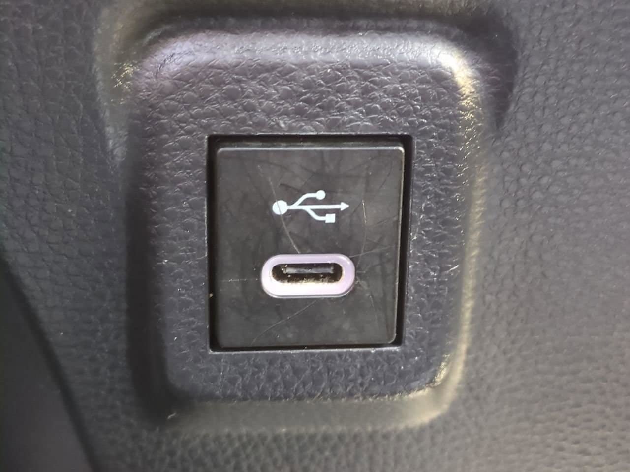 Used 2024 Toyota Corolla SE FWD image 20