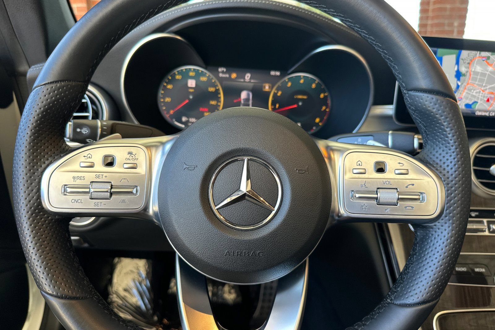 Certified 2022 Mercedes-Benz C 300 4MATIC Cabriolet image 31