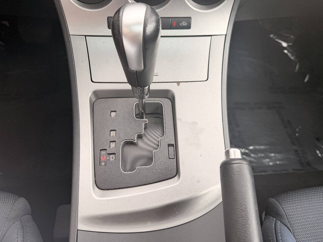 Used 2010 MAZDA MAZDA3 s Sport FWD image 27