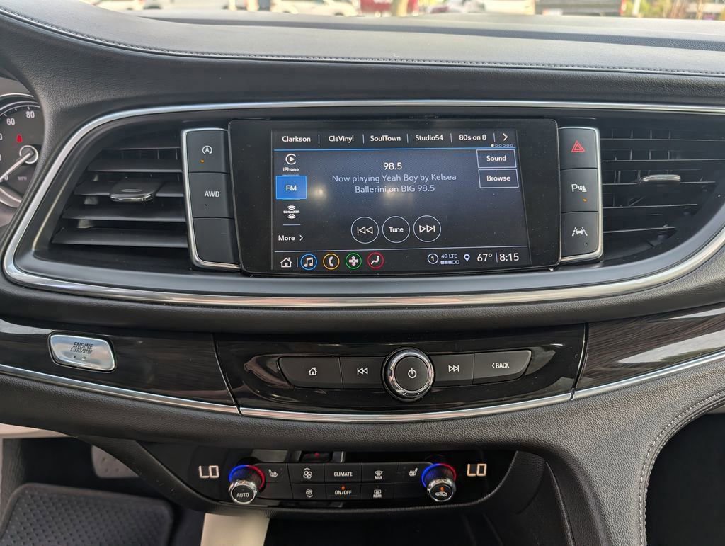 Used 2023 Buick Enclave Essence w/ Experience Buick Package image 23