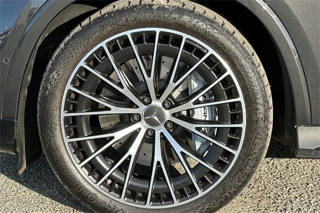 Used 2024 Mercedes-Benz GLC 43 AMG 4MATIC image 35