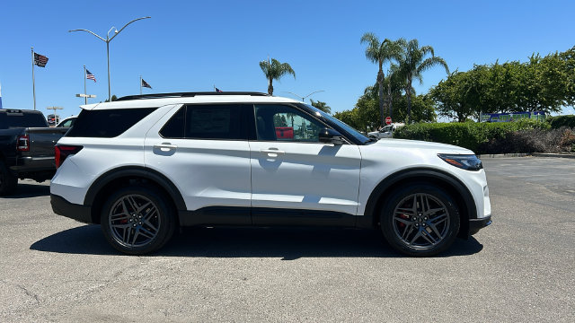 New 2026 Ford Explorer ST w/ Sun And Sound Package AWD/4WD image 2