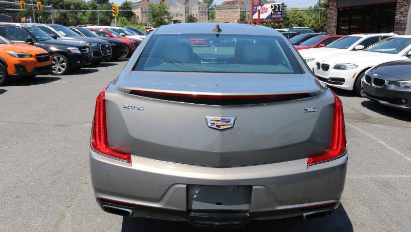 Used 2018 Cadillac XTS Luxury w/ Driver Awareness Package FWD image 6