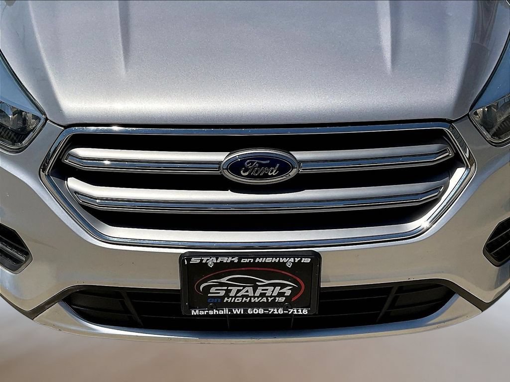Used 2017 Ford Escape SE AWD/4WD image 34