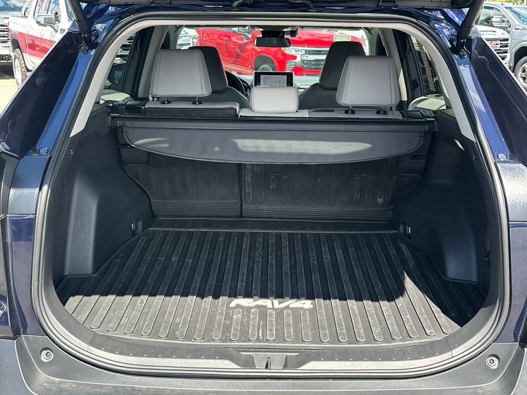 Used 2025 Toyota RAV4 XLE Premium w/ Weather Package FWD image 18