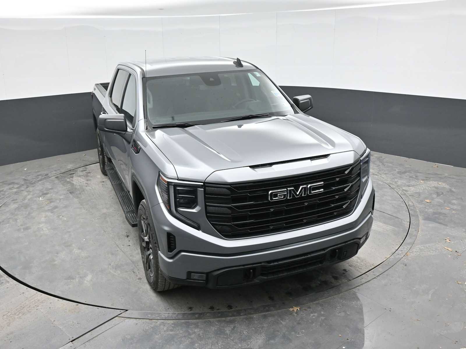 New 2026 GMC Sierra 1500 Elevation w/ LPO, Elevation Black Package AWD/4WD image 32