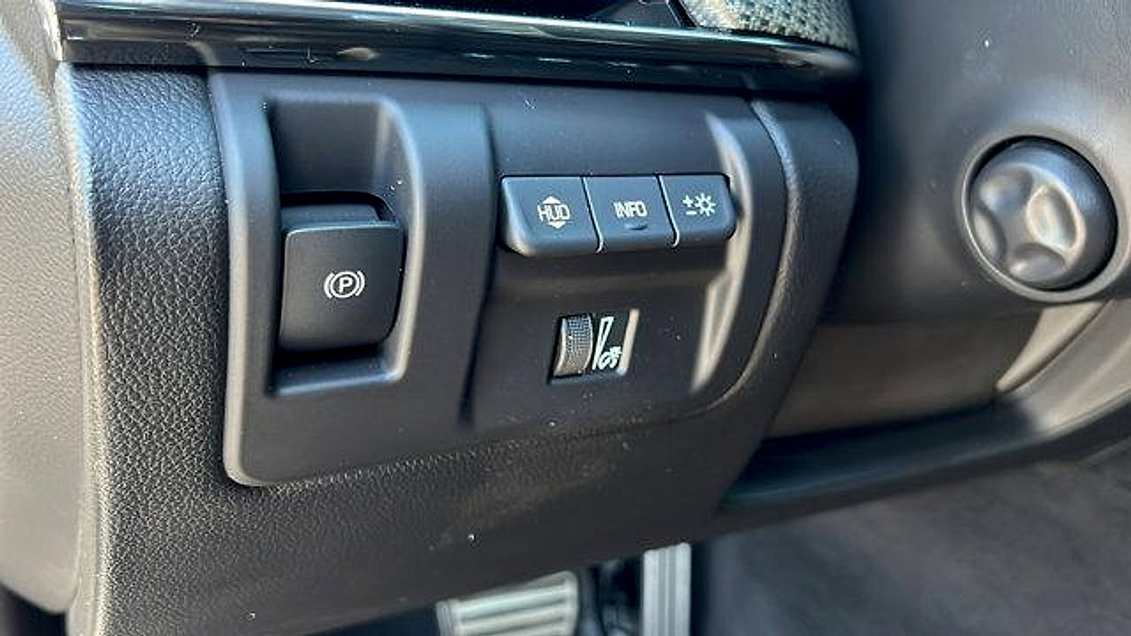 Used 2018 Cadillac CTS V w/ Carbon Fiber Package image 29