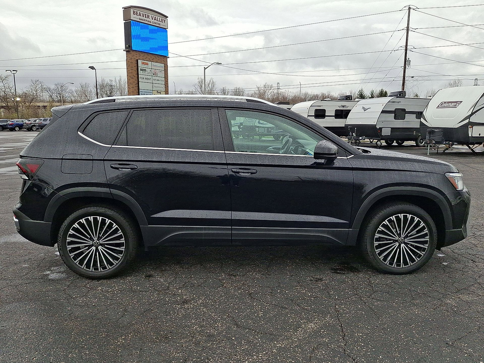 Used 2025 Volkswagen Taos SE FWD image 26