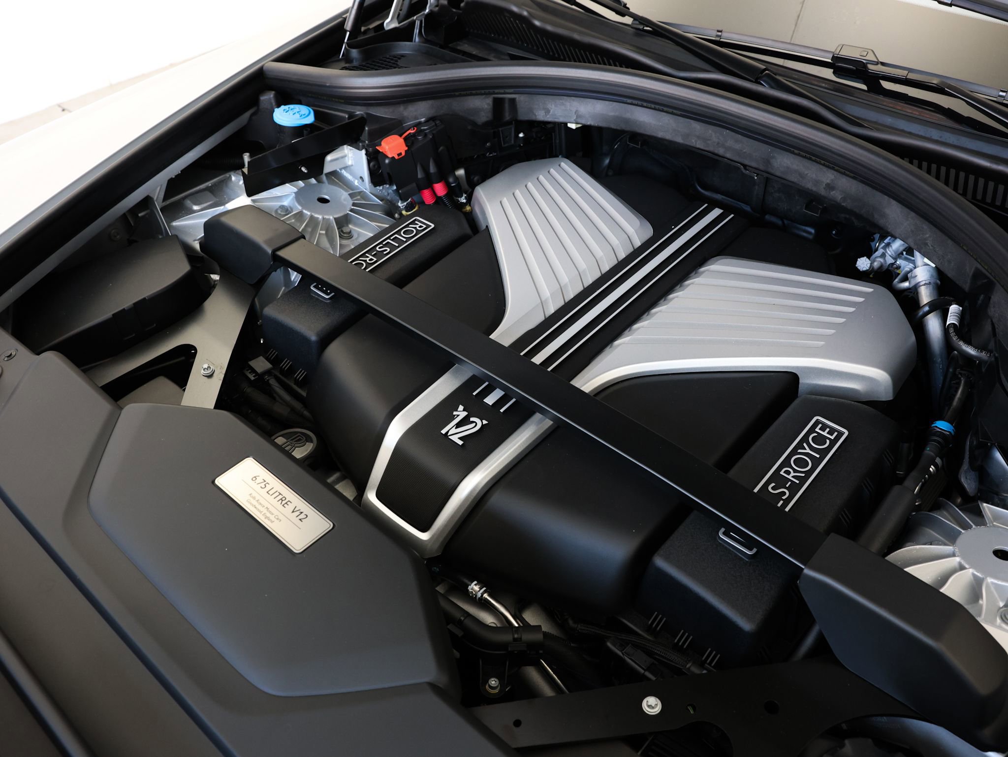 New 2026 Rolls-Royce Cullinan image 25