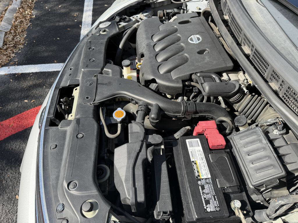 Used 2011 Nissan Versa 1.8 S w/ PWR Plus Pkg image 22