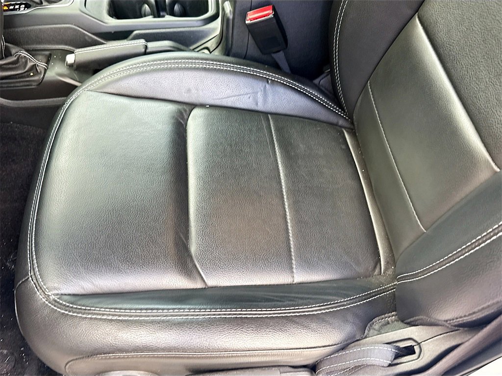 Used 2023 Jeep Wrangler Unlimited Sahara w/ Cold Weather Group image 21