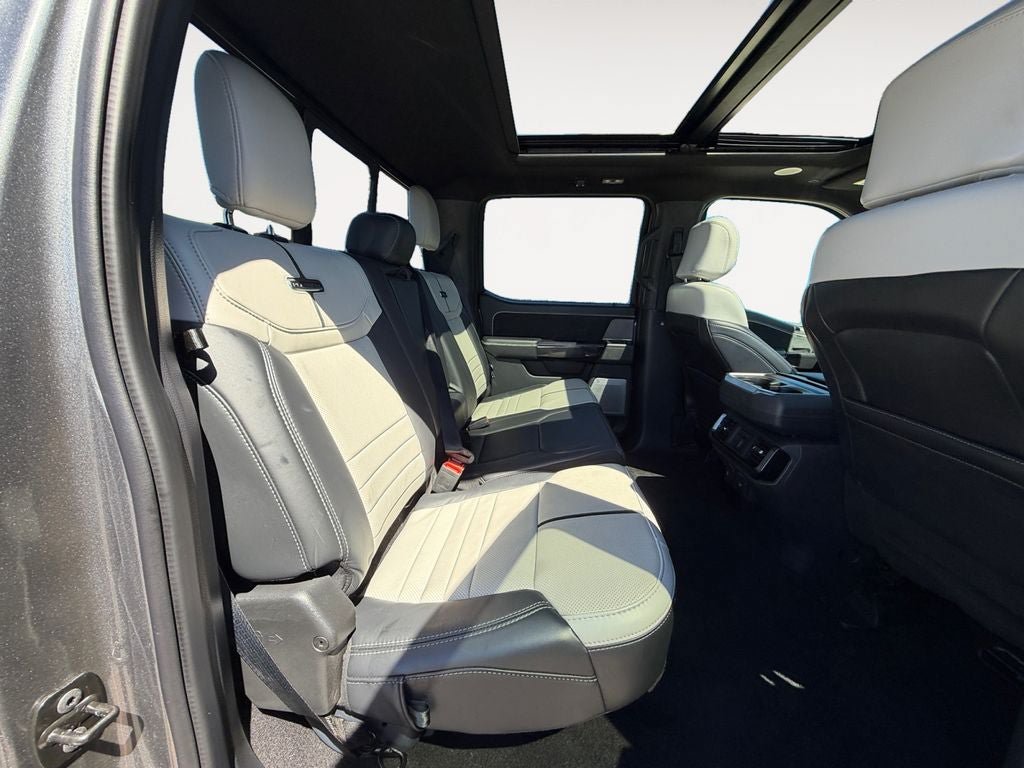 Used 2024 Ford F150 Lightning Platinum AWD/4WD image 23