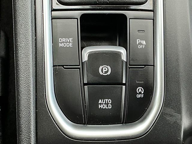 Used 2020 Hyundai Santa Fe SEL w/ Convenience Package FWD image 14