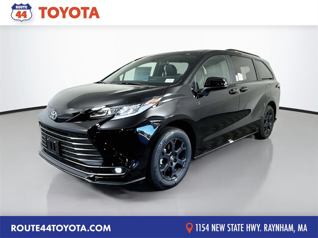 New 2026 Toyota Sienna XLE Woodland Edition AWD/4WD image 1