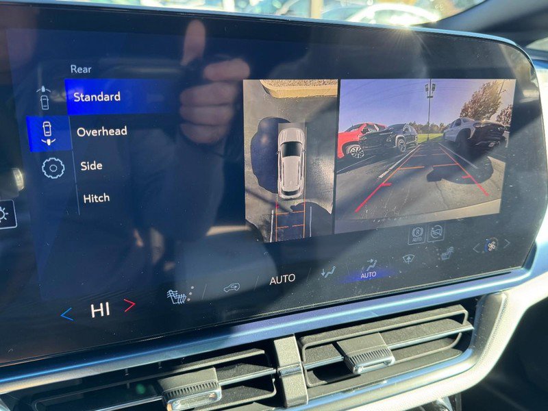 New 2026 Chevrolet Equinox EV LT image 14