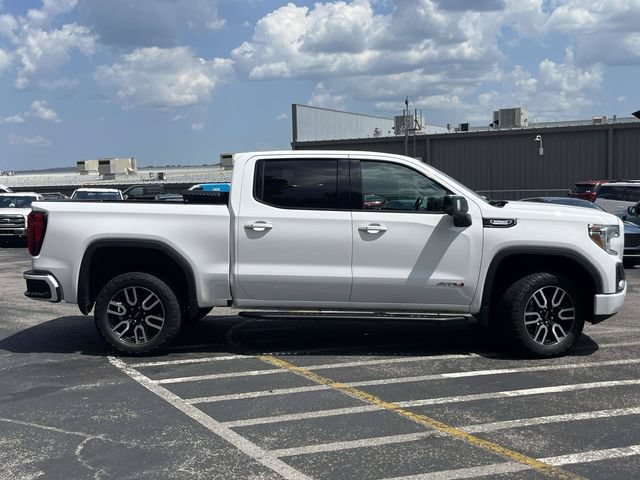 Used 2021 GMC Sierra 1500 AT4 w/ AT4 Value Package AWD/4WD image 2