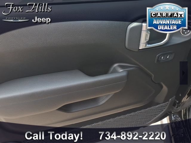 New 2026 Jeep Gladiator Mojave w/ Safety Group AWD/4WD image 13