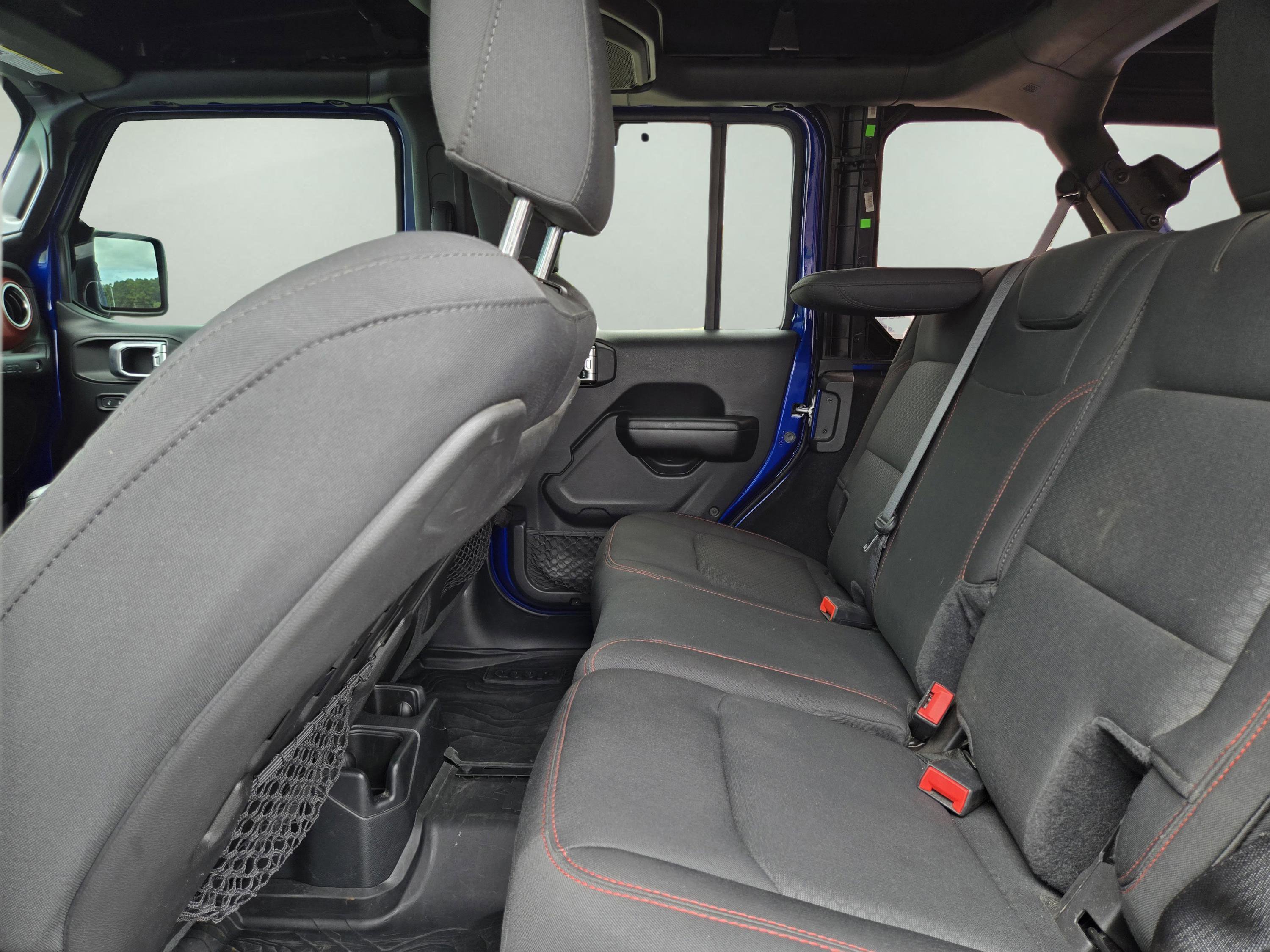 Used 2019 Jeep Wrangler Unlimited Rubicon image 12