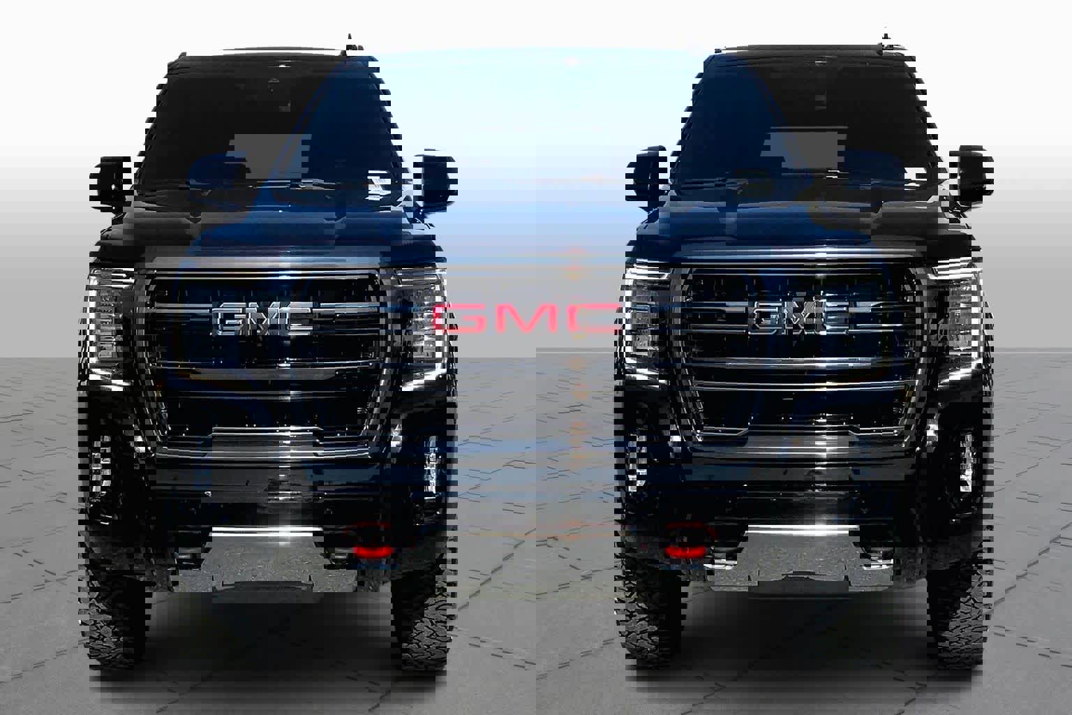 Used 2023 GMC Yukon XL AT4 w/ Max Trailering Package image 4