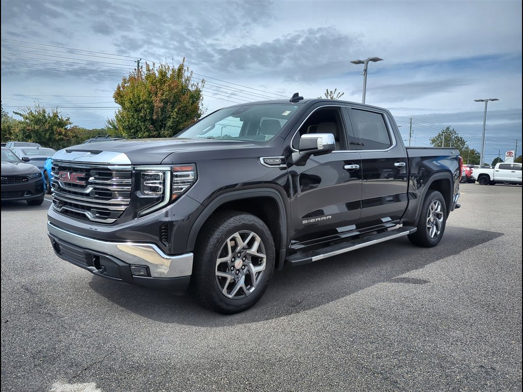 Certified 2023 GMC Sierra 1500 SLT w/ SLT Premium Package