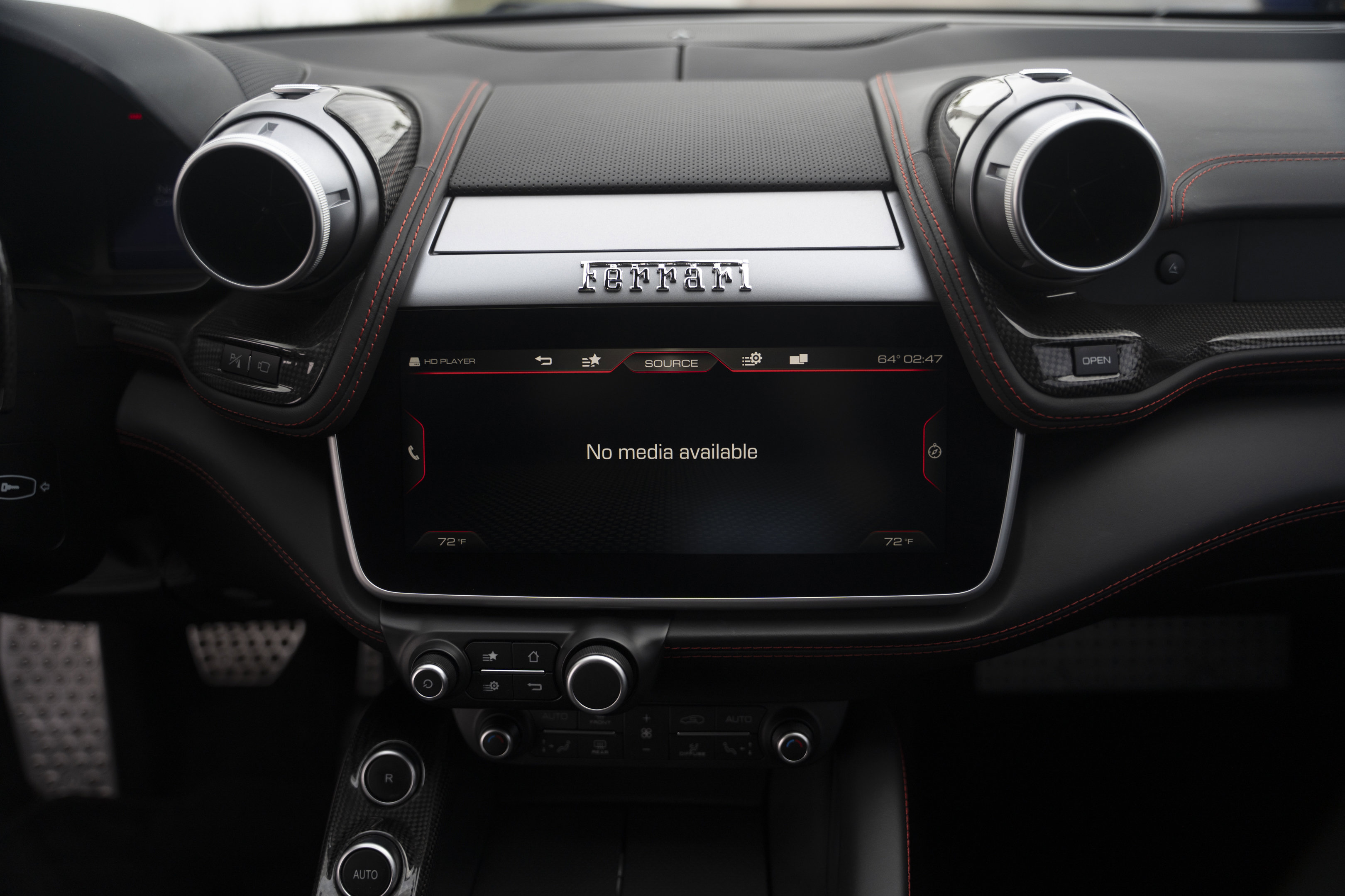 Certified 2018 Ferrari GTC4Lusso image 37