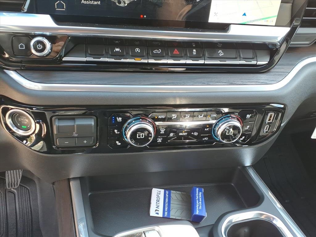 New 2026 GMC Sierra 1500 SLT image 16