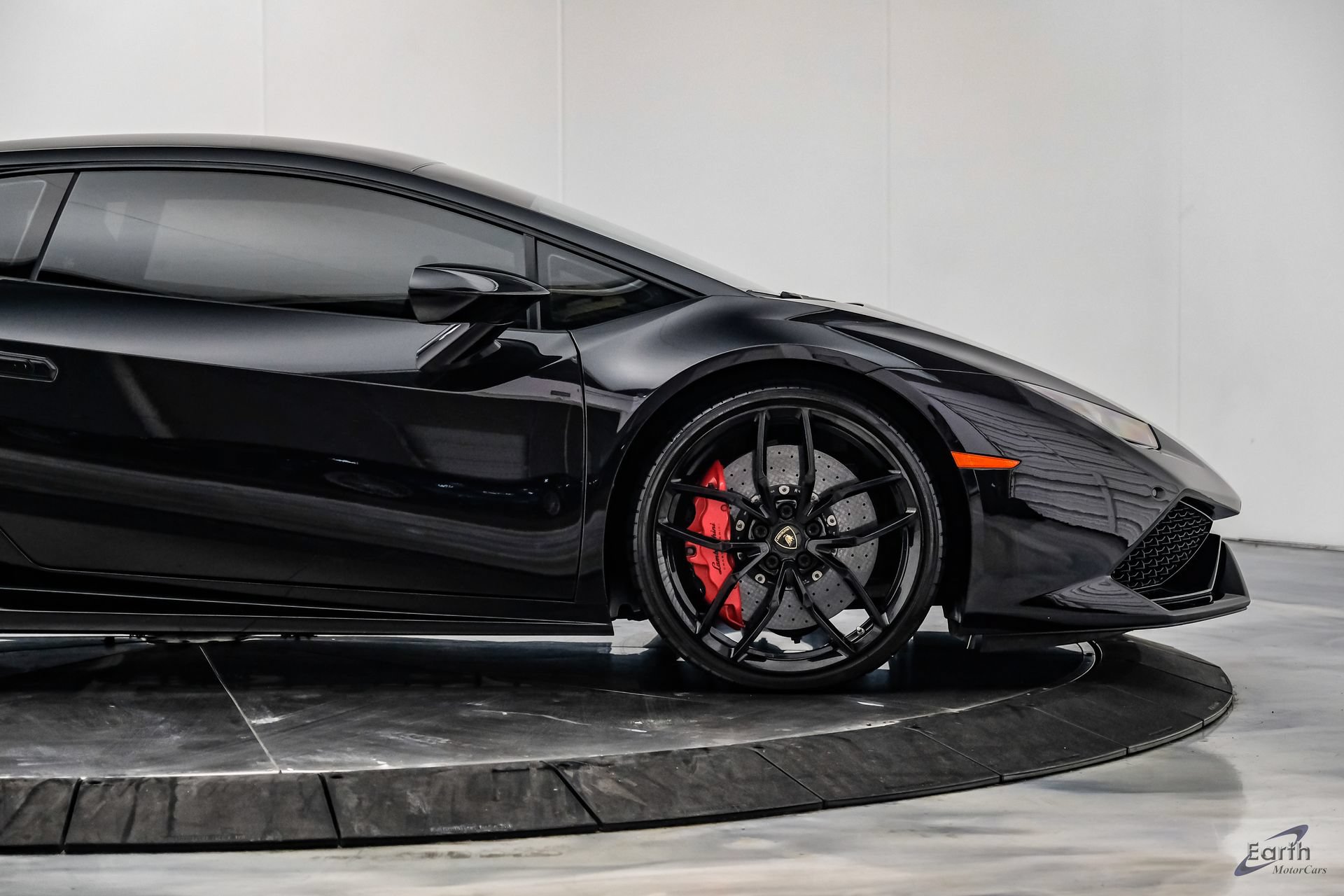 Used 2015 Lamborghini Huracan LP 610-4 AWD/4WD image 27