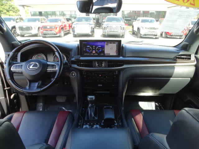 Used 2021 Lexus LX 570 4WD w/ Inspiration Series #2 image 23