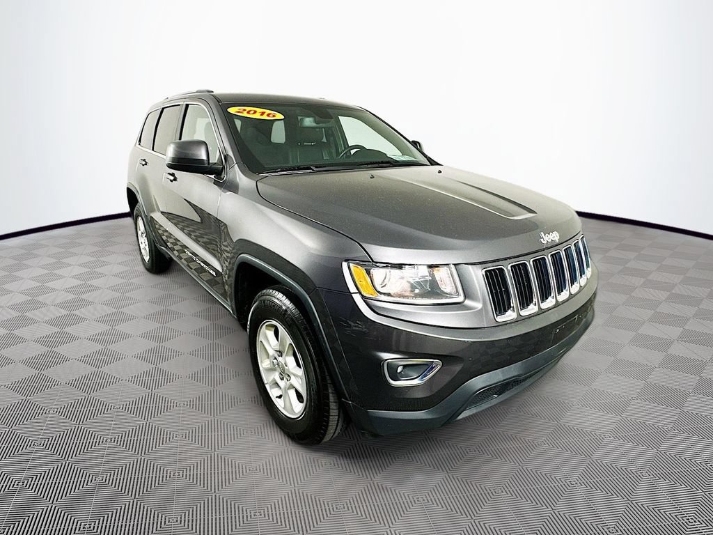 Used 2016 Jeep Grand Cherokee Laredo w/ Quick Order Package 23E AWD/4WD video 3