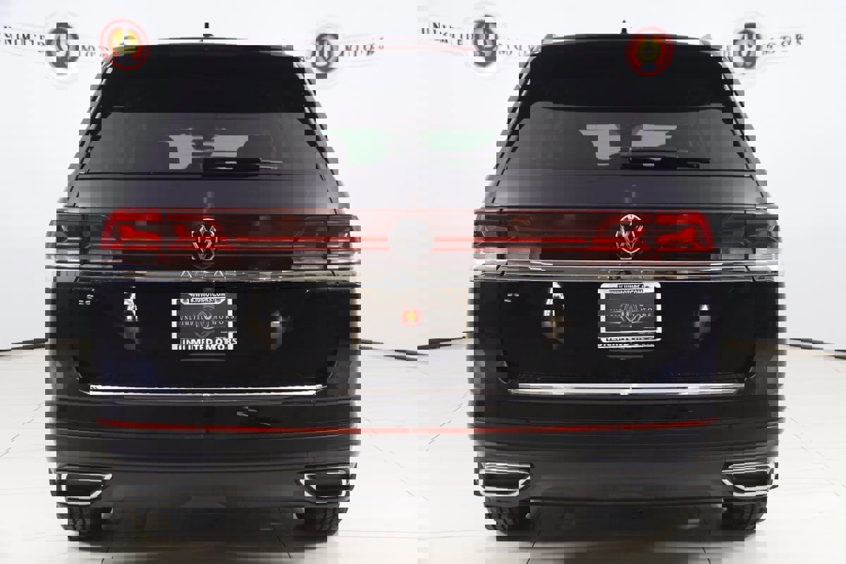 Used 2024 Volkswagen Atlas SE image 44