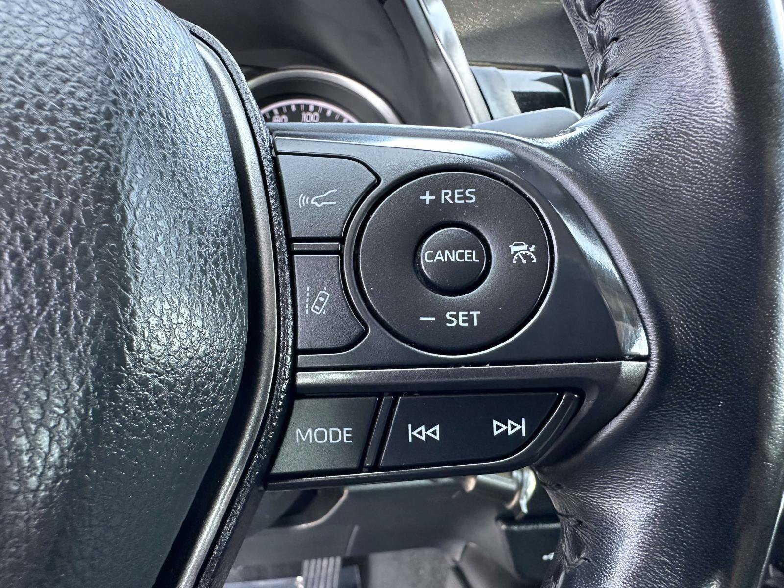 Used 2024 Toyota Camry SE FWD image 18