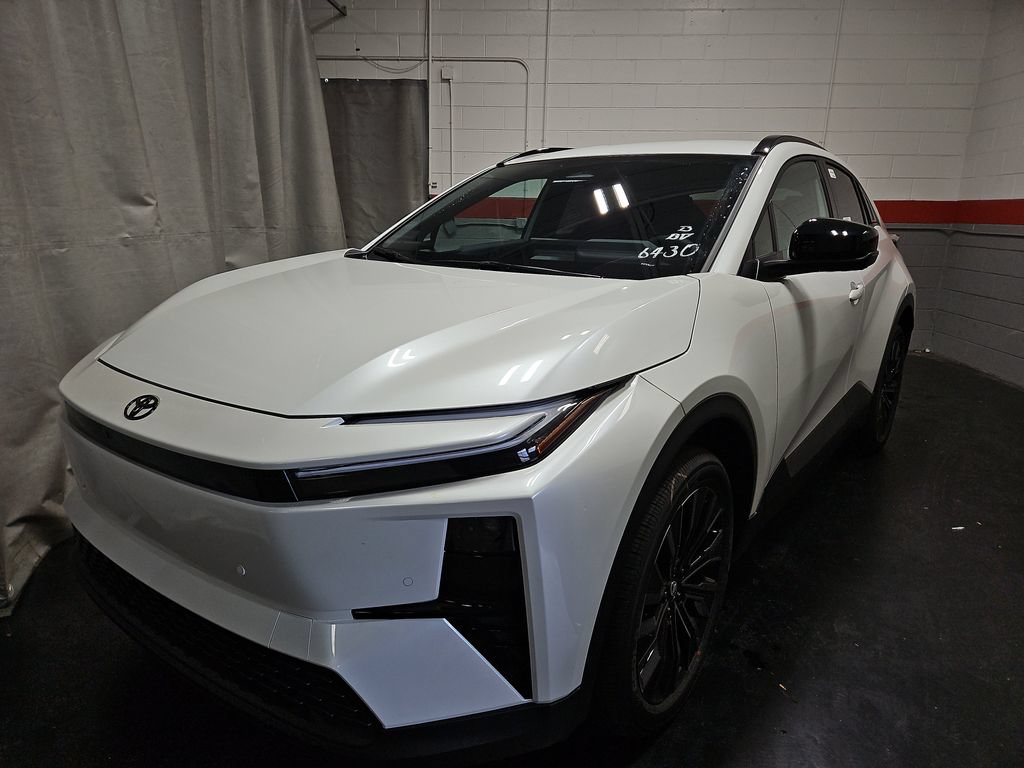 New 2026 Toyota C-HR AWD/4WD image 3